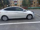 Hyundai Accent 2014 годаүшін4 150 000 тг. в Рудный – фото 2