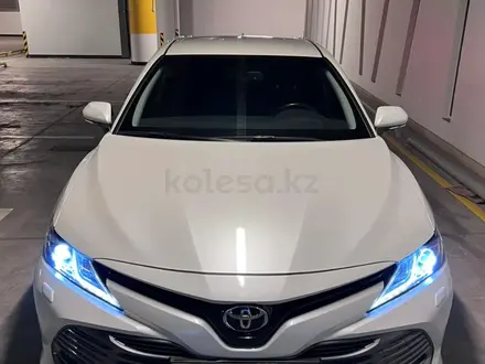 Toyota Camry 2019 года за 14 500 000 тг. в Алматы – фото 3