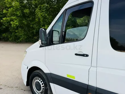 Mercedes-Benz Sprinter 2006 года за 9 500 000 тг. в Алматы – фото 23