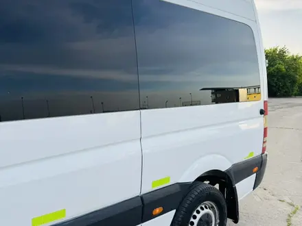 Mercedes-Benz Sprinter 2006 года за 9 500 000 тг. в Алматы – фото 24