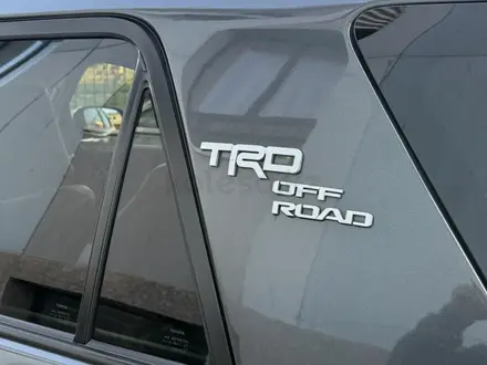 Toyota 4Runner 2021 года за 24 500 000 тг. в Алматы – фото 5