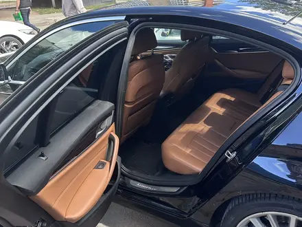 BMW 530 2017 года за 17 200 000 тг. в Астана – фото 5