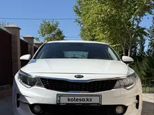 Kia K5, 2017
