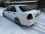 Mercedes-Benz C 240 1998 годаfor4 400 000 тг. в Алматы – фото 5