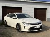 Toyota Camry 2015 года за 10 000 000 тг. в Актобе