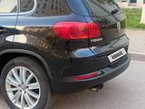 Volkswagen Tiguan 2015 года за 6 000 000 тг. в Астана – фото 2