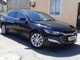 Chevrolet Malibu 2020 года за 9 500 000 тг. в Атырау – фото 5