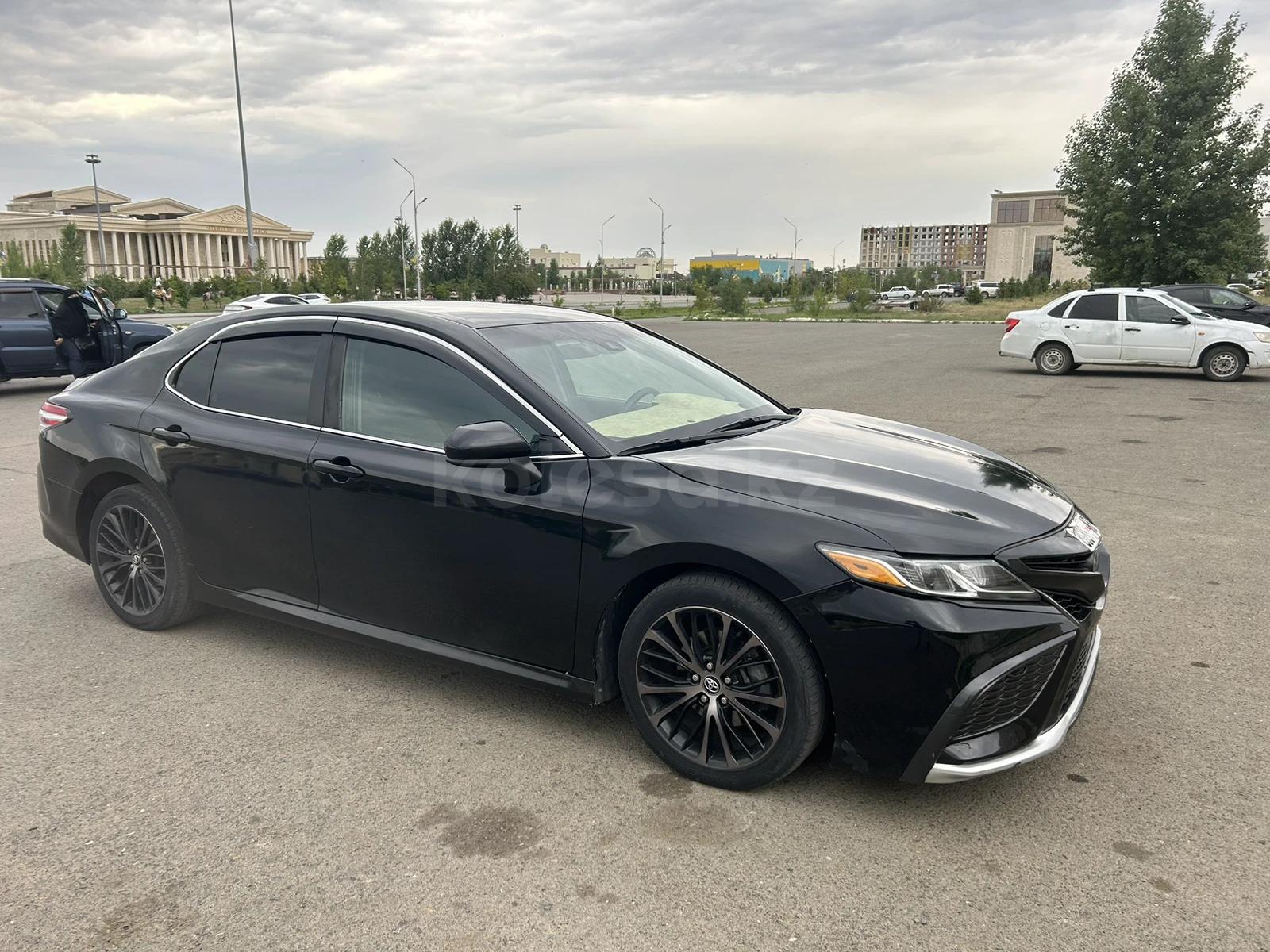 Toyota Camry 2020 г.