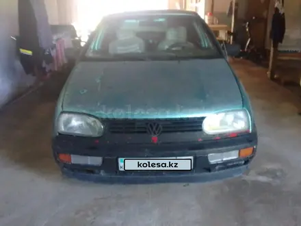 Volkswagen Golf 1993 года за 950 000 тг. в Астана