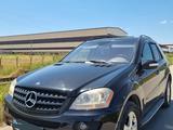 Mercedes-Benz ML 350 2005 годаүшін6 300 000 тг. в Алматы – фото 2