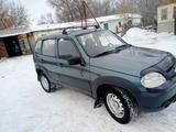 Chevrolet Niva 2006 года за 1 500 000 тг. в Актобе – фото 2