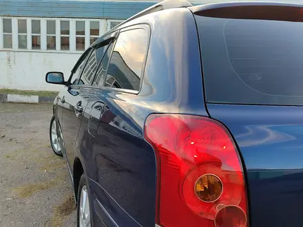 Toyota Avensis 2005 года за 6 200 000 тг. в Петропавловск – фото 4