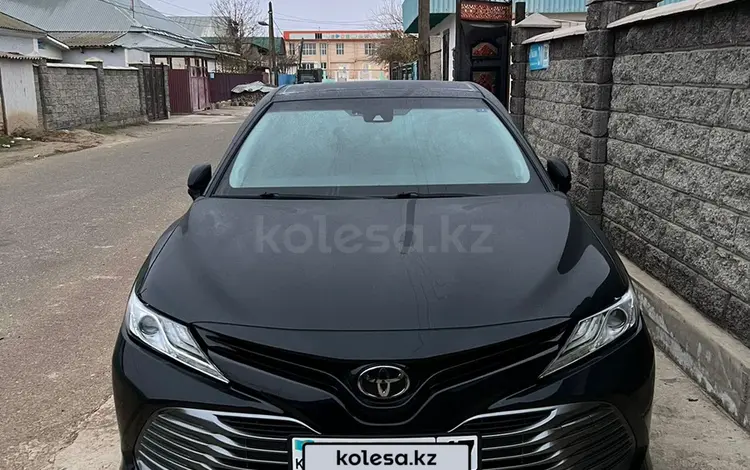 Toyota Camry 2019 года за 14 900 000 тг. в Шымкент