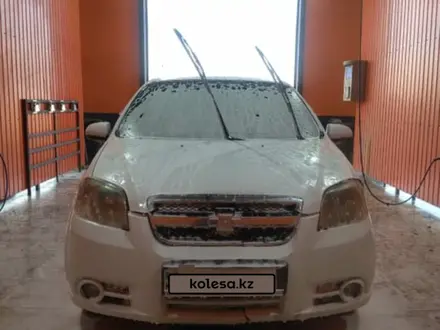 Chevrolet Aveo 2012 года за 3 200 000 тг. в Кульсары – фото 2