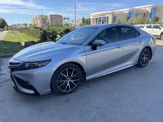 Toyota Camry, 2021
