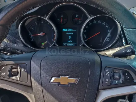 Chevrolet Cruze 2014 года за 5 000 000 тг. в Караганда – фото 17