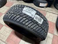 235/45 R18 98T Зимние шины с квадратными шипами Yokohama iceGUARD iG65 за 78 000 тг. в Астана