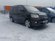 Toyota Noah, 2002