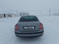 Volkswagen Passat 2003 годаүшін2 500 000 тг. в Актобе – фото 5