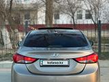 Hyundai Elantra 2015 года за 6 000 000 тг. в Бейнеу – фото 4