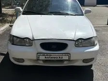 Hyundai Sonata, 1998