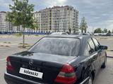 Mercedes-Benz C 280 1995 годаfor2 600 000 тг. в Актау – фото 2