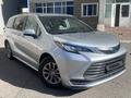 Toyota Sienna 2021 года за 21 000 000 тг. в Астана