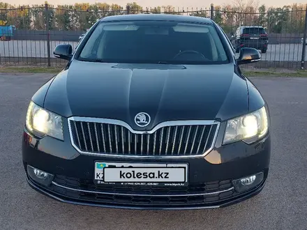 Skoda Superb 2014 года за 6 500 000 тг. в Уральск – фото 3