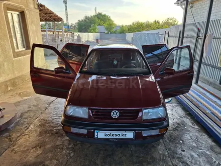 Volkswagen Vento 1992 года за 1 200 000 тг. в Тараз – фото 12