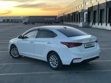 Hyundai Accent 2018 года за 5 999 000 тг. в Алматы – фото 2