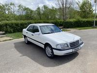 Mercedes-Benz C 200 1996 годаүшін2 000 000 тг. в Астана