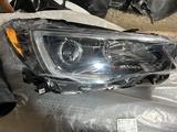 Фара передняя Subaru Legacy Outback американец левая, правая за 95 000 тг. в Уральск