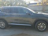 Hyundai Santa Fe 2018 года за 11 300 000 тг. в Кызылорда