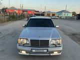 Mercedes-Benz E 200 1995 годаүшін2 100 000 тг. в Кызылорда