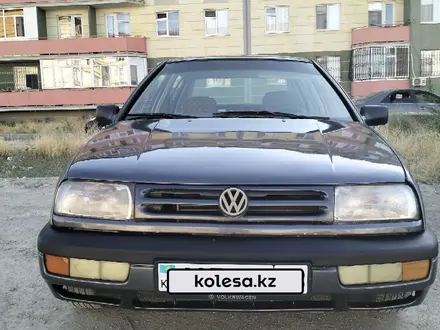 Volkswagen Vento 1994 года за 1 300 000 тг. в Тараз – фото 8