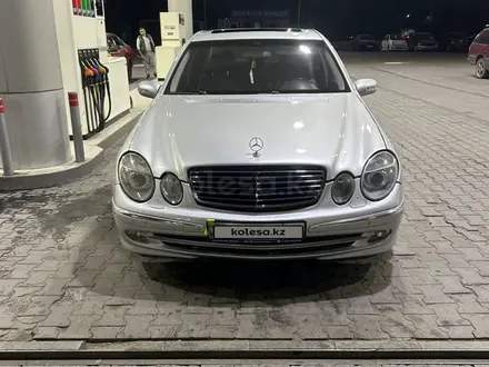 Mercedes-Benz E 500 2004 года за 6 000 000 тг. в Алматы – фото 15