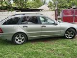Mercedes-Benz C 200 2003 годаүшін2 500 000 тг. в Шымкент – фото 4