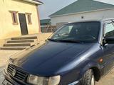 Volkswagen Passat 1995 года за 1 250 000 тг. в Атырау – фото 4