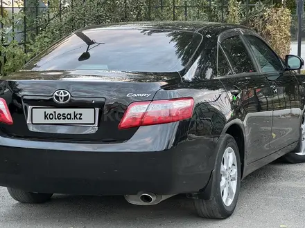 Toyota Camry 2010 года за 7 450 000 тг. в Семей – фото 4