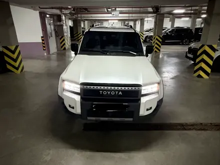 Toyota Land Cruiser Prado 2023 года за 39 000 000 тг. в Астана