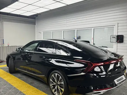 Kia K8 2025 года за 18 690 000 тг. в Алматы – фото 2