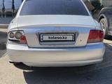 Hyundai Sonata 2000 года за 900 000 тг. в Тараз – фото 2