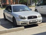 Hyundai Sonata 2000 года за 900 000 тг. в Тараз