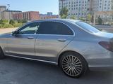 Mercedes-Benz C 300 2015 года за 11 000 000 тг. в Актау – фото 3