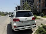 Toyota Land Cruiser 2018 года за 32 000 000 тг. в Алматы – фото 4