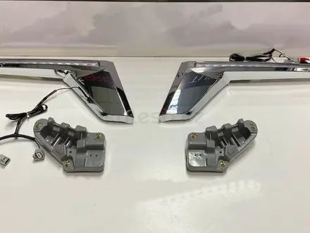 LED накладки на фару хром (поворотники) на Land Cruiser 200 2015- под Lexus за 55 000 тг. в Астана – фото 7