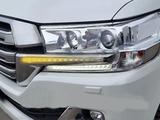 LED накладки на фару хром (поворотники) на Land Cruiser 200 2015- под Lexus за 55 000 тг. в Астана