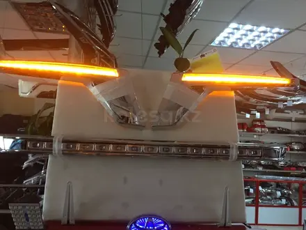 LED накладки на фару хром (поворотники) на Land Cruiser 200 2015- под Lexus за 55 000 тг. в Астана – фото 5
