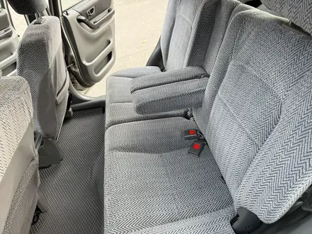 Honda CR-V 1997 года за 3 400 000 тг. в Алматы – фото 27