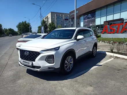 Hyundai Santa Fe 2020 года за 14 500 000 тг. в Костанай